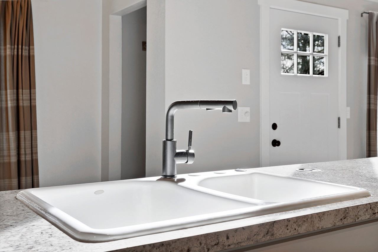 2195 Crozer St Nw #NA - Photo 5 of 37