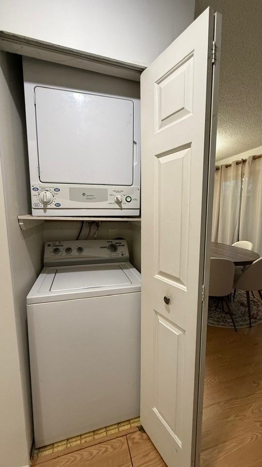 5025 Sanders Street #101 - Photo 6 of 12