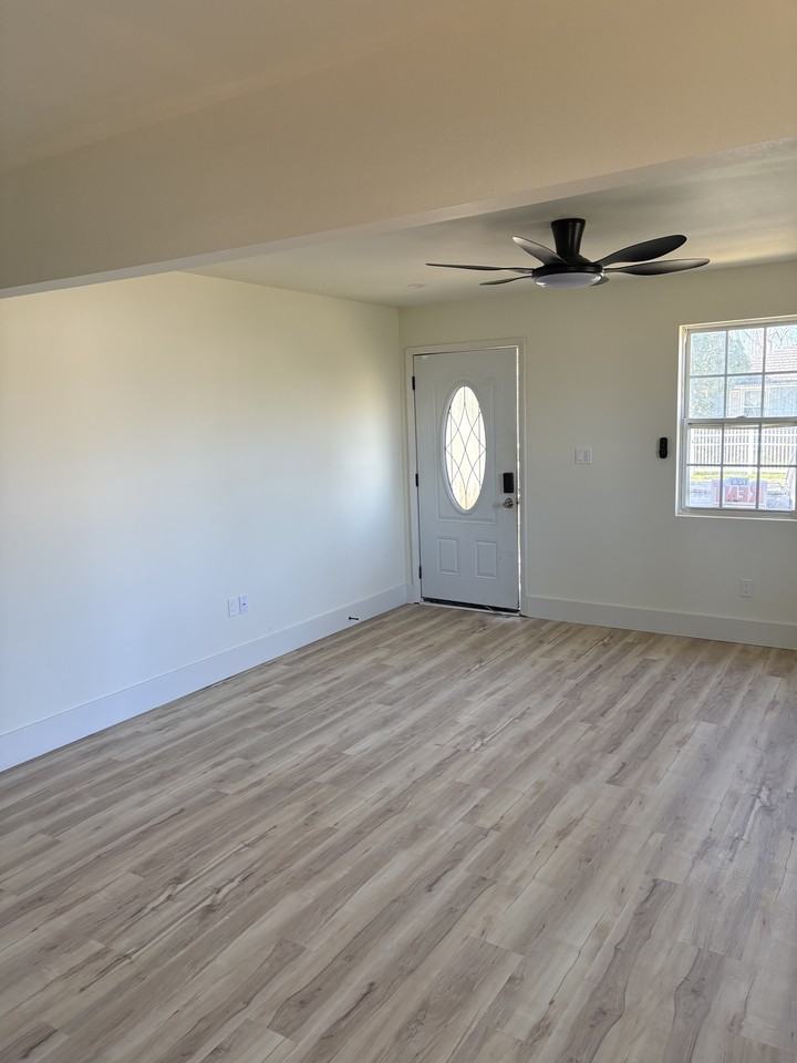 1200 Southlawn Blvd #NA - Photo 2 of 8