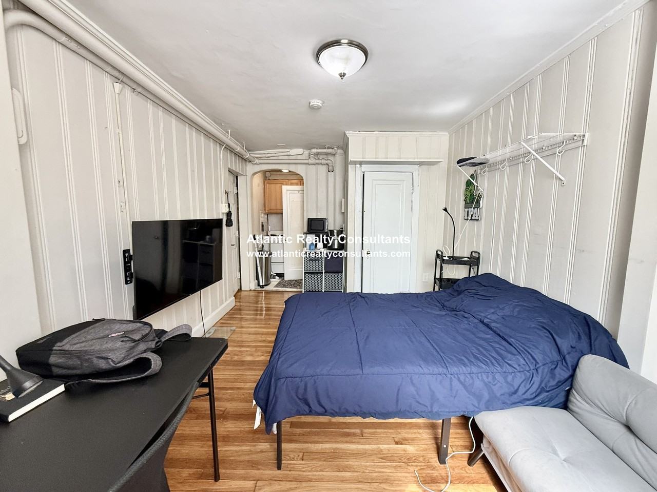 140 Beacon St #1F