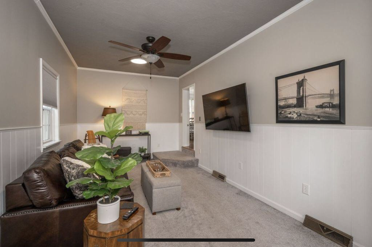 6380 Euclid Rd #NA - Photo 4 of 33