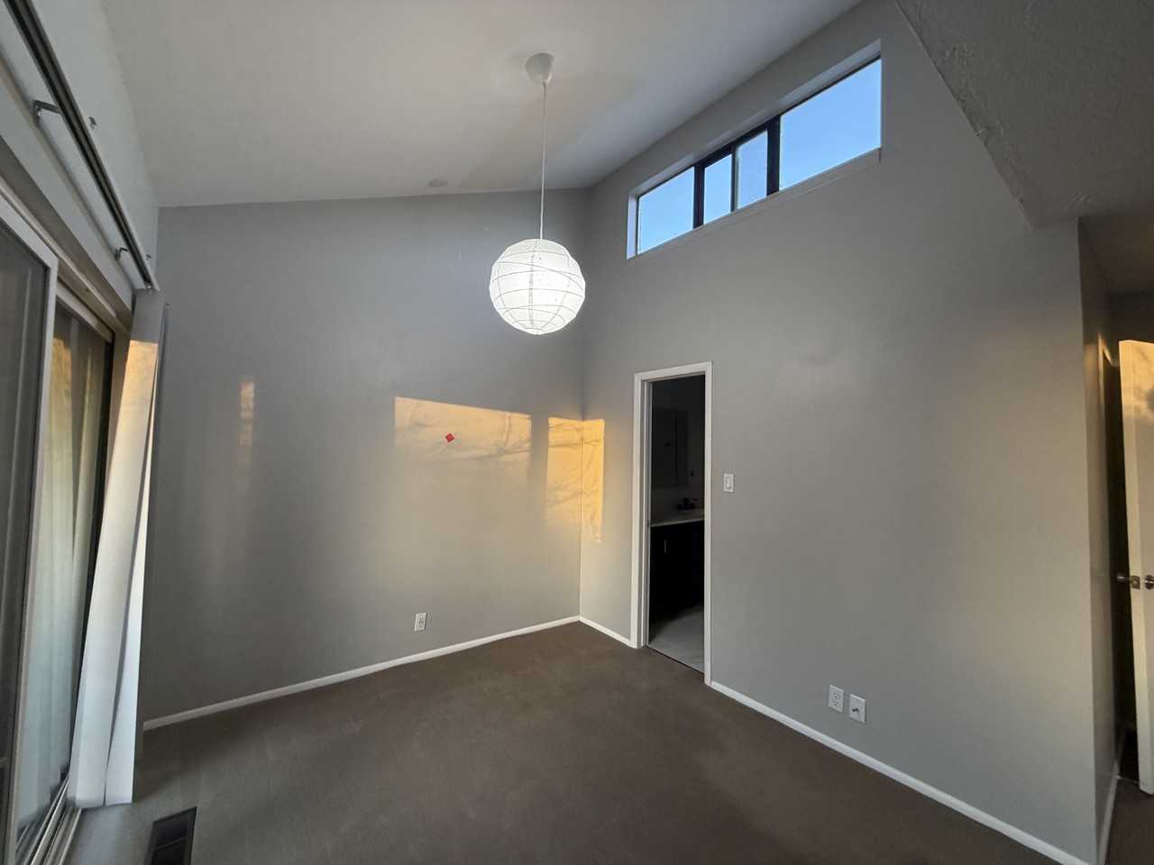 5706 S Saint James Pl - Photo 4 of 40