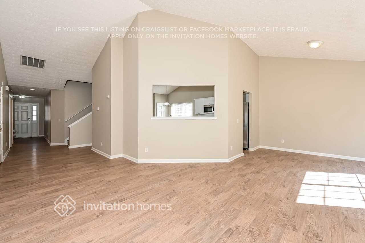 1158 Winding Down Way - Photo 5 of 18