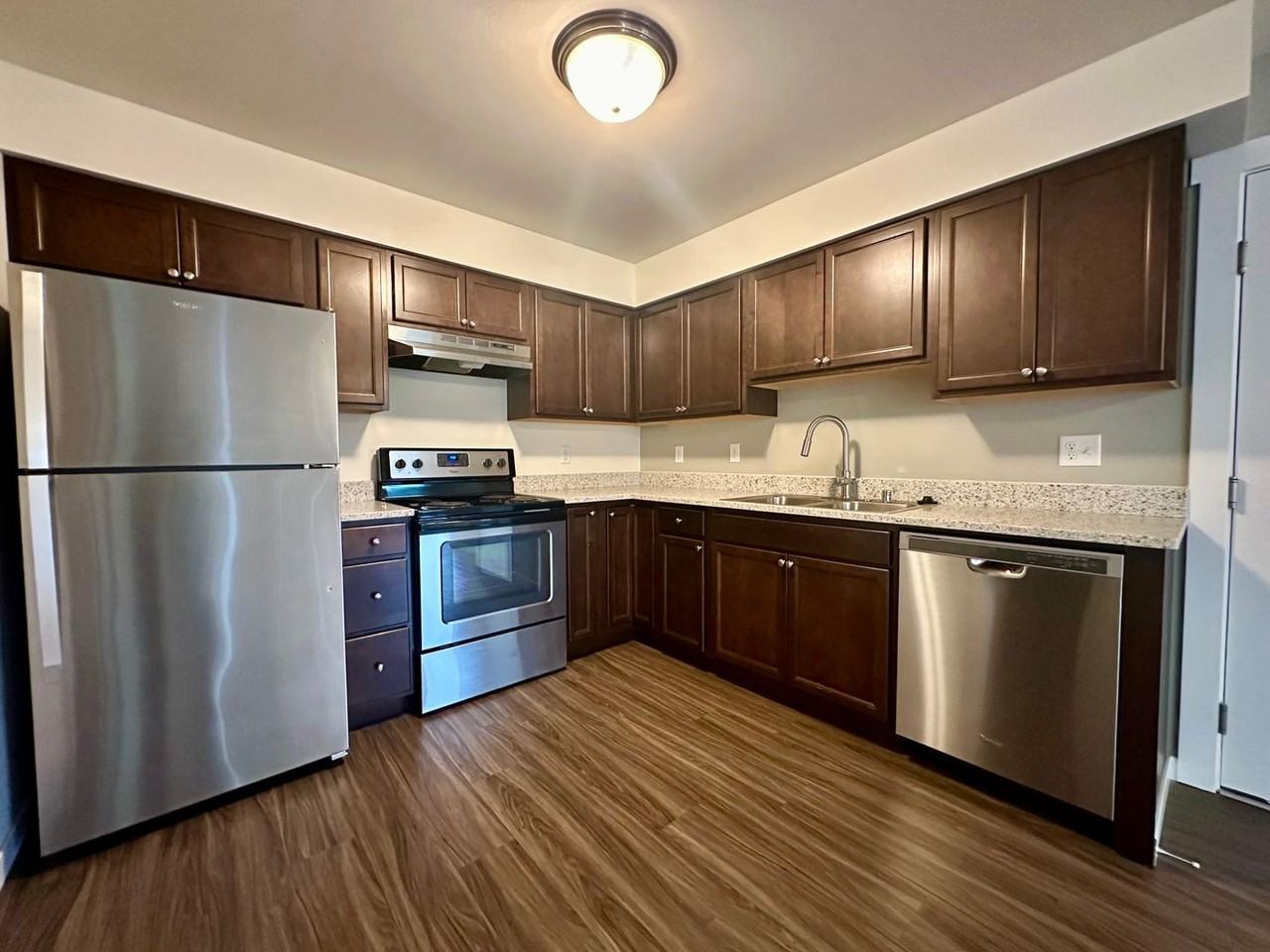 Old Town Flats - Photo 3 of 16