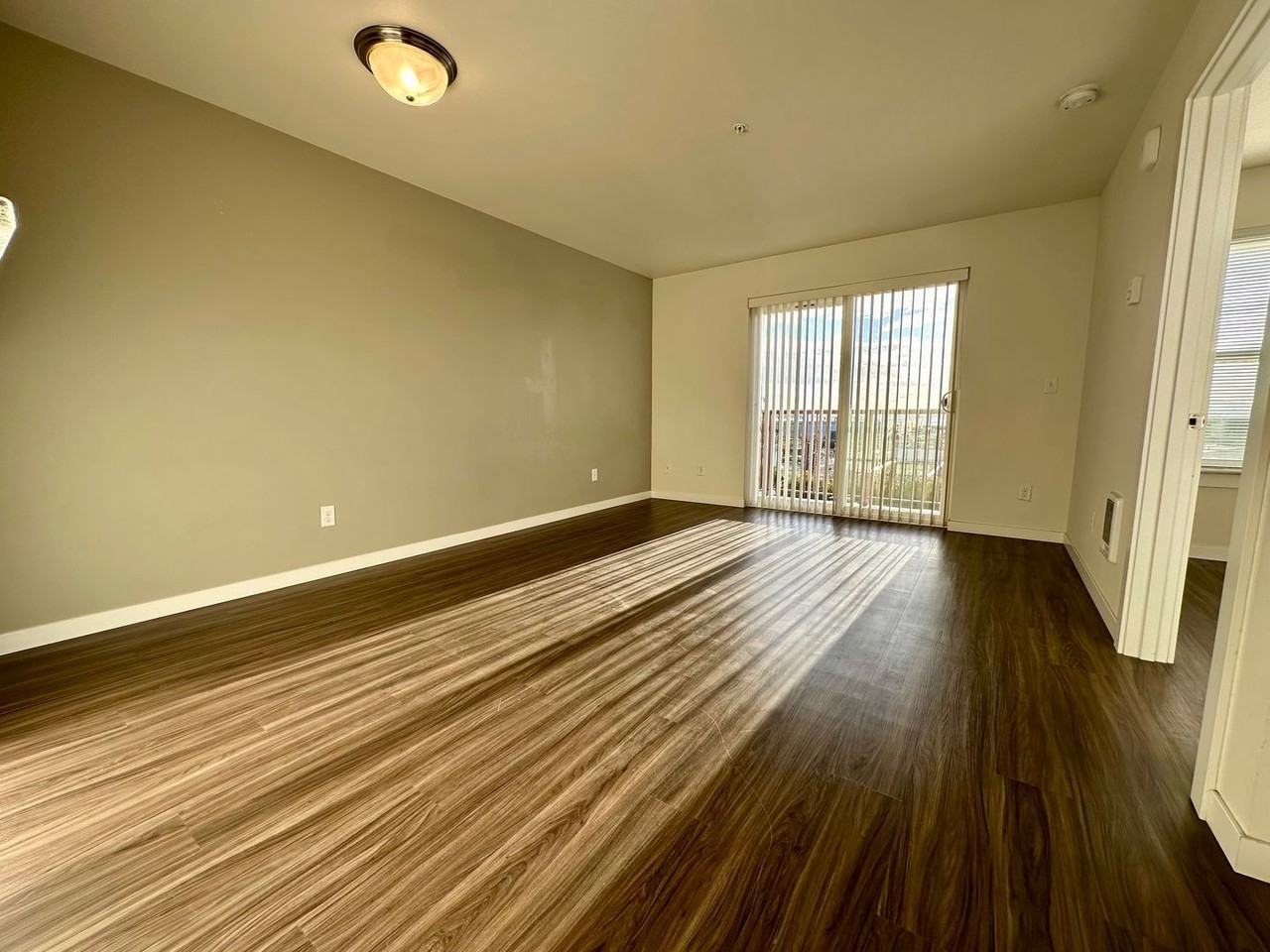 Old Town Flats - Photo 4 of 13