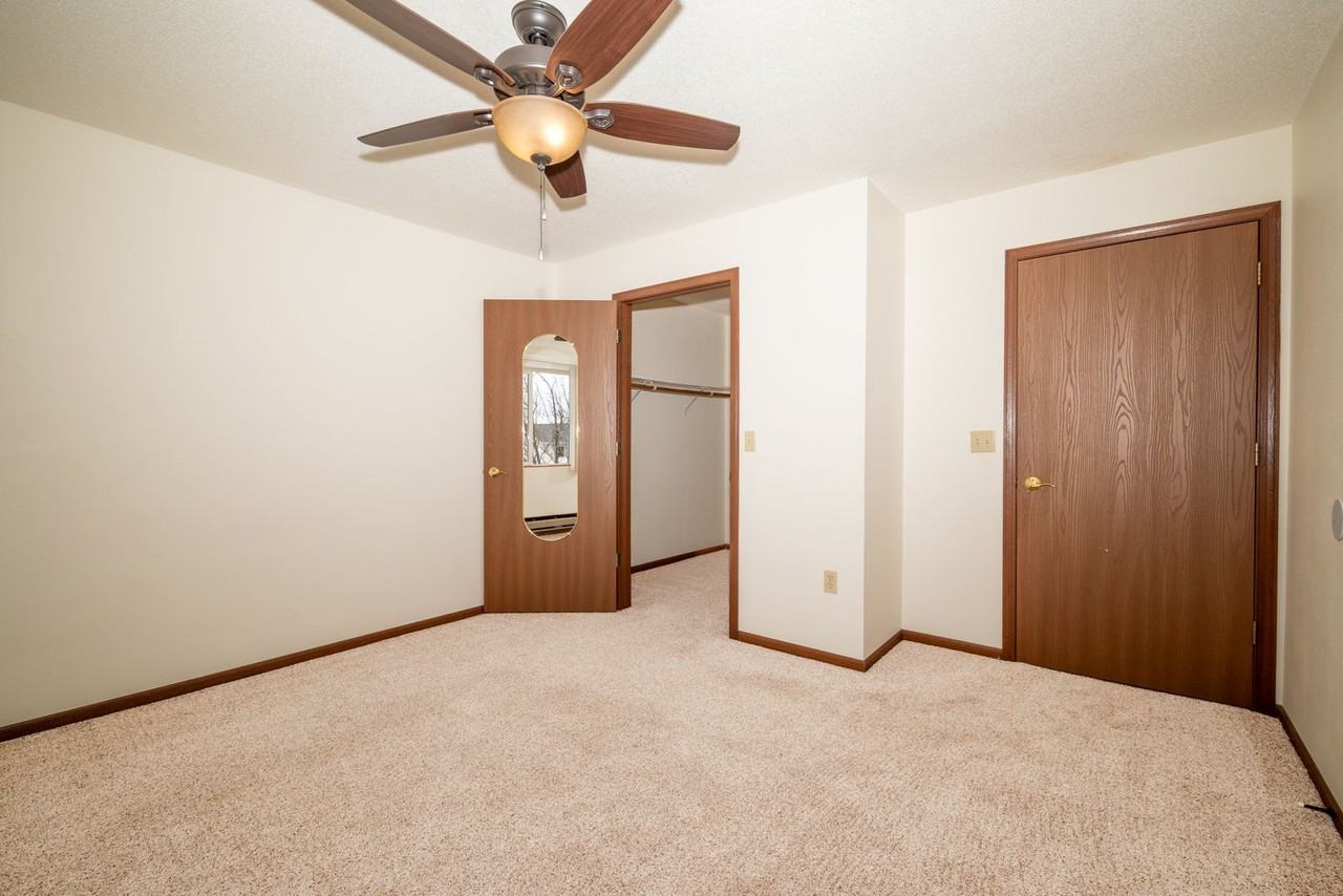 Murdock Apartments - Photo 7 of 18