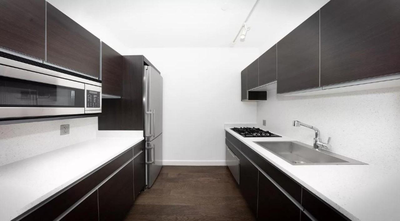 John St #2105 - Photo 5 of 8