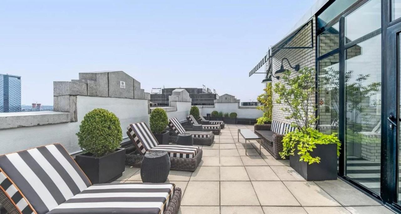 John St #2105 - Photo 7 of 8