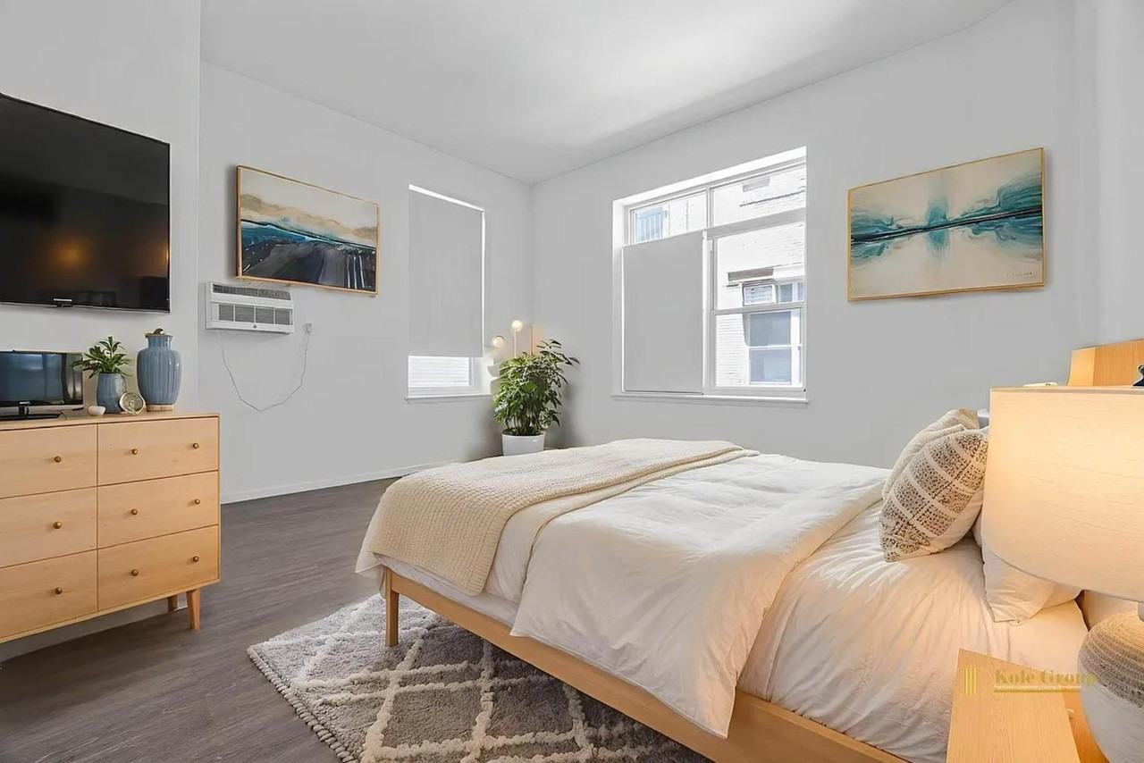 Gold St #406 - Photo 2 of 5