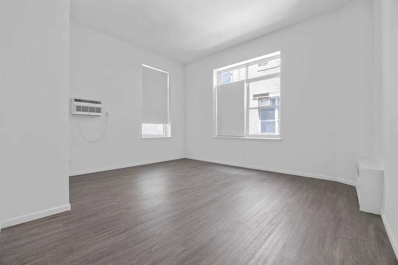 Gold St #406 - Photo 5 of 5