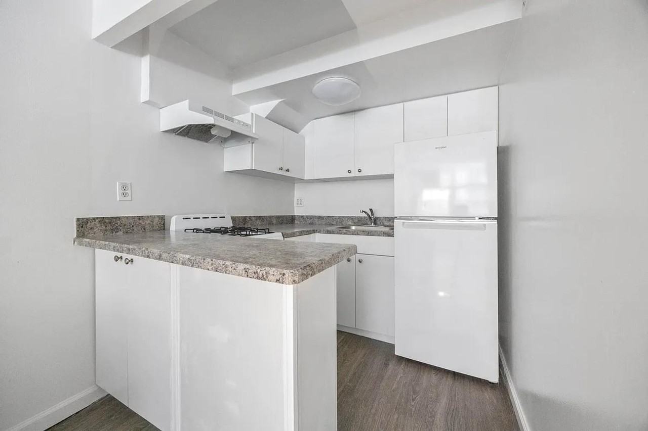 Gold St #602 - Photo 3 of 3