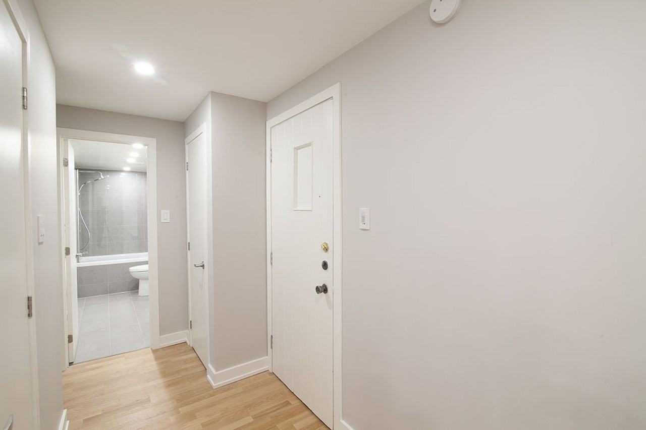 St. Lambert - Photo 7 of 50