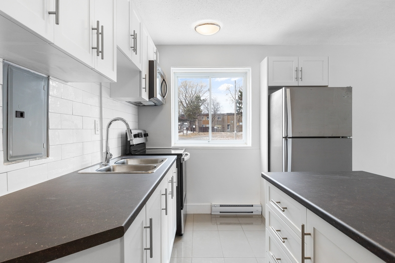 109 Doane Street - Photo 5 of 10