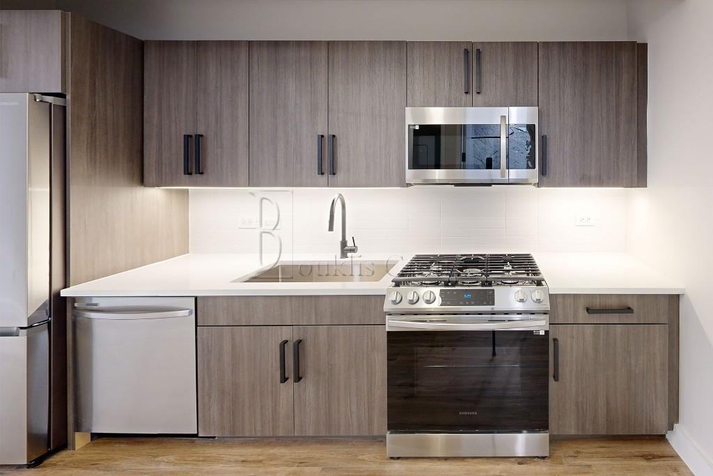 95 Wall St #2324 - Photo 2 of 5