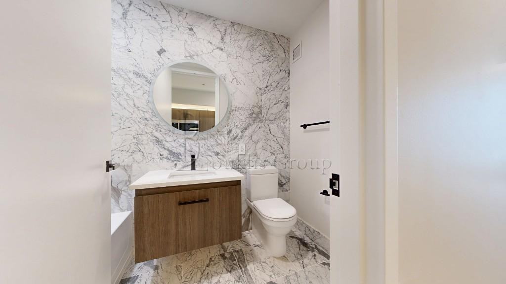 95 Wall St #2901 - Photo 3 of 3