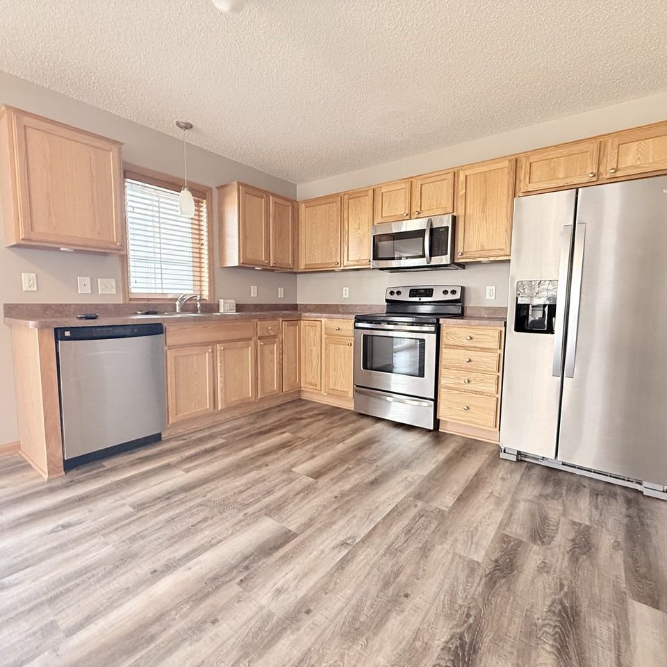 17410 Gettysburg Way #0 - Photo 4 of 15