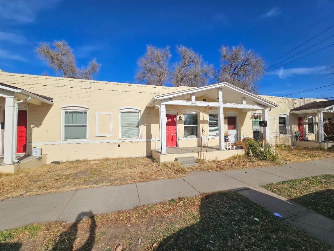 1807 E 37th Ave - Photo 2 of 20