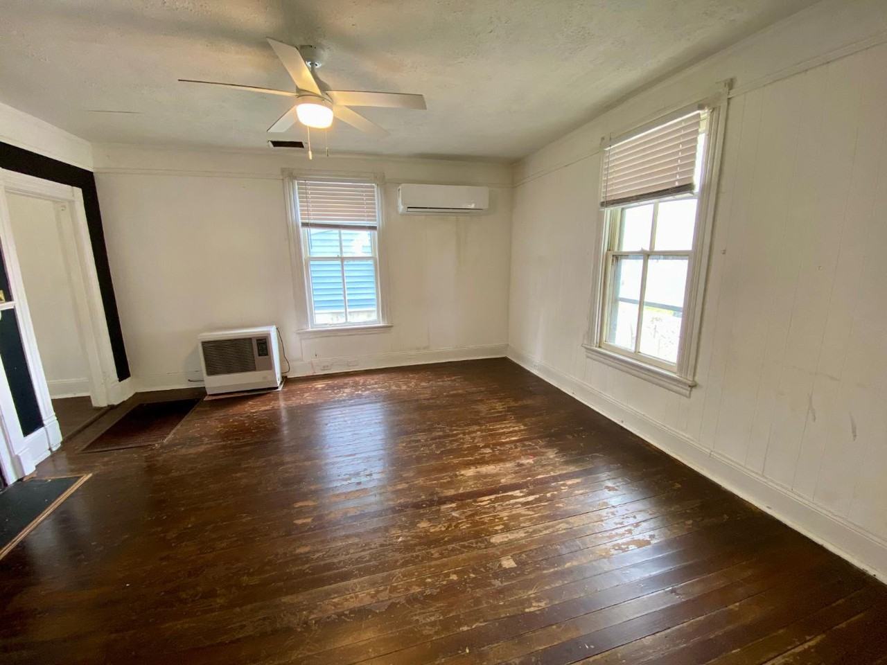 800 Pierce St - Photo 3 of 11