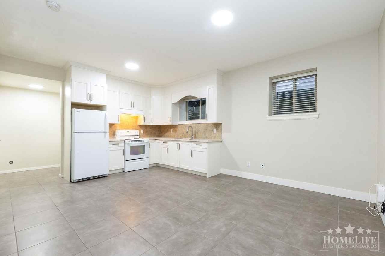 20955 80a Ave - Photo 7 of 14