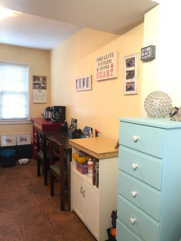 2912 Windsor St - Photo 7 of 16