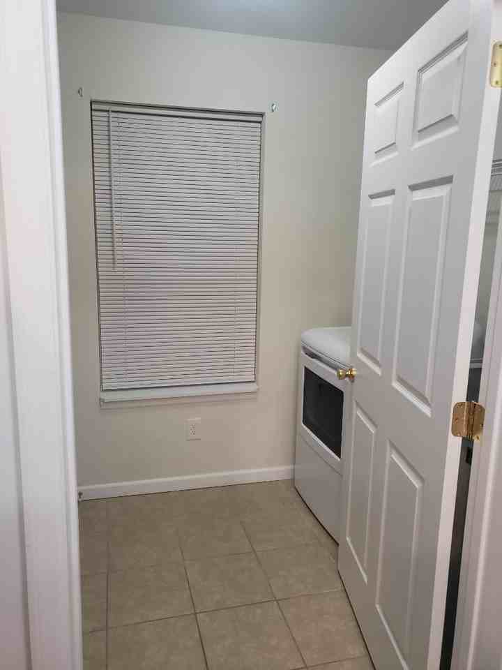 Baylie Drive - Photo 5 of 10