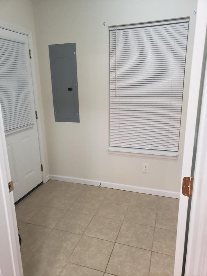 Baylie Drive - Photo 6 of 10