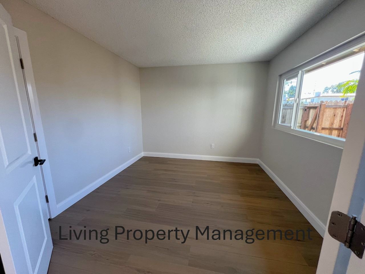 18912 Valley Cir #A - Photo 7 of 17