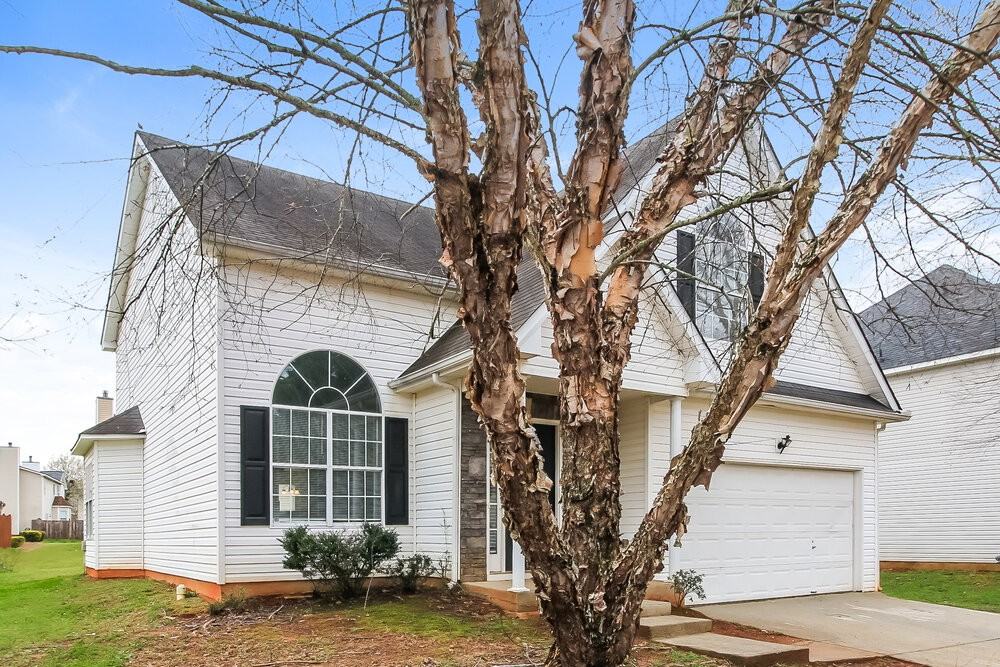 650 Compton Ln - Photo 4 of 17