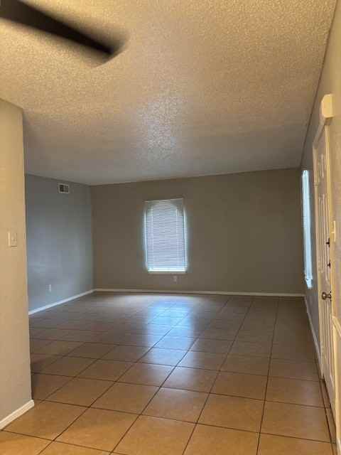 4018 Holly Rd #4018-08 - Photo 4 of 12