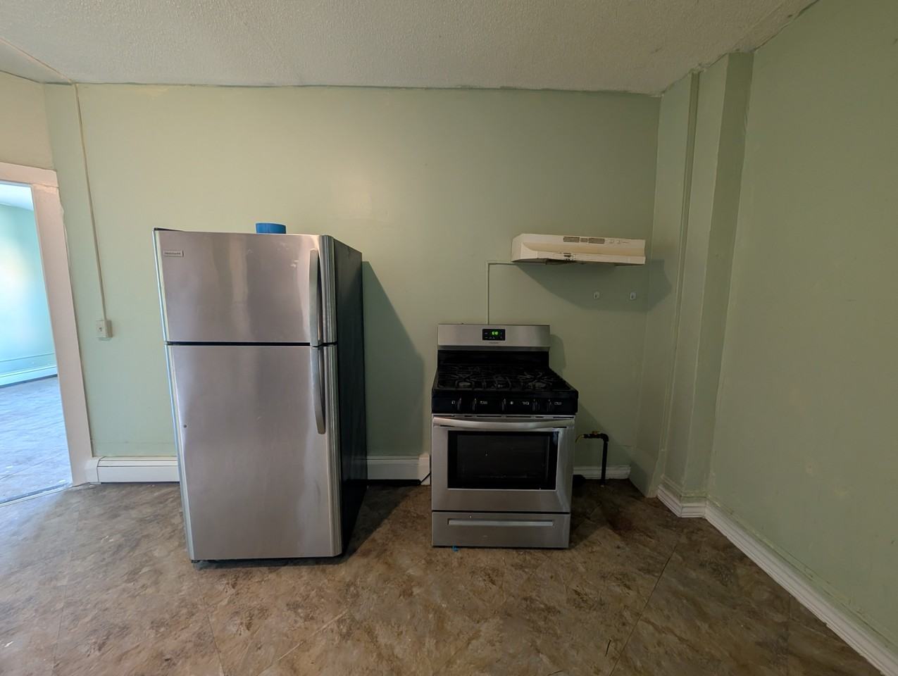 905 Park Street #A4 - Photo 3 of 10