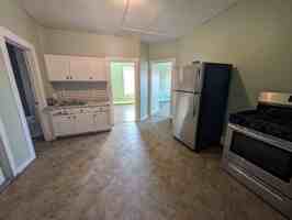 featured image of 905 Park Street #A4