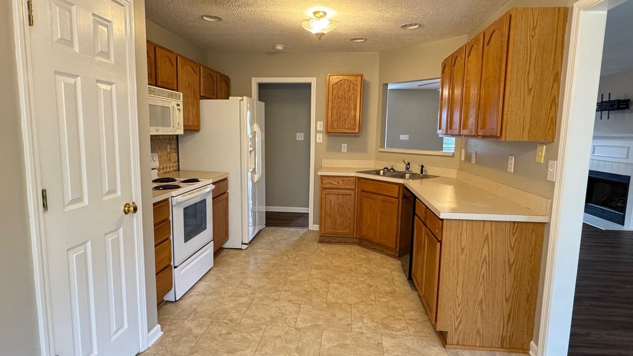 1691 Usry Blvd #1 - Photo 5 of 18