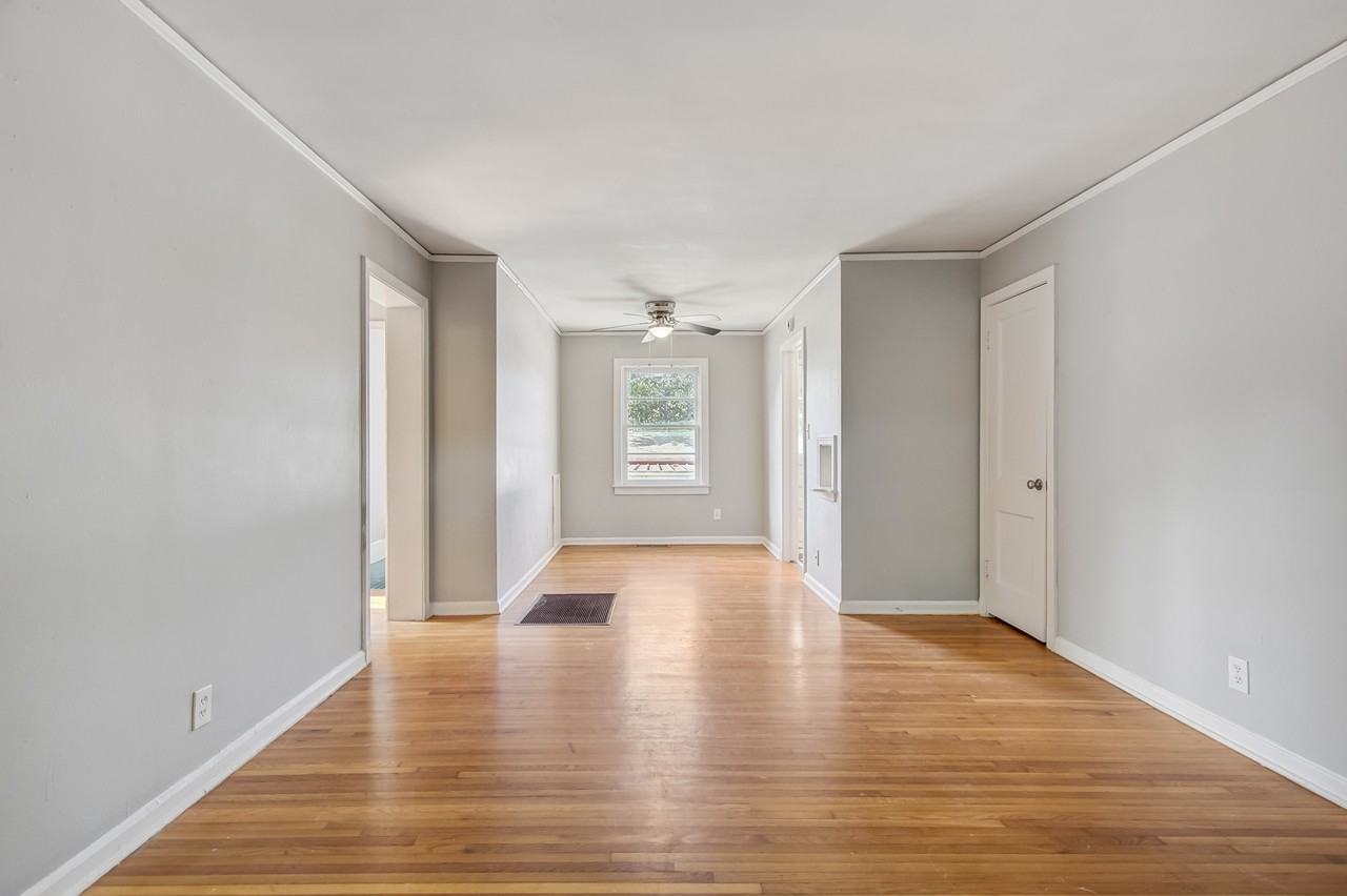 1310 S Jackson Ave #2 - Photo 5 of 19