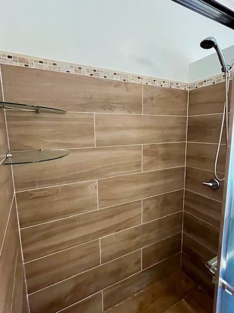 714 Searcy Ave #A - Photo 5 of 16