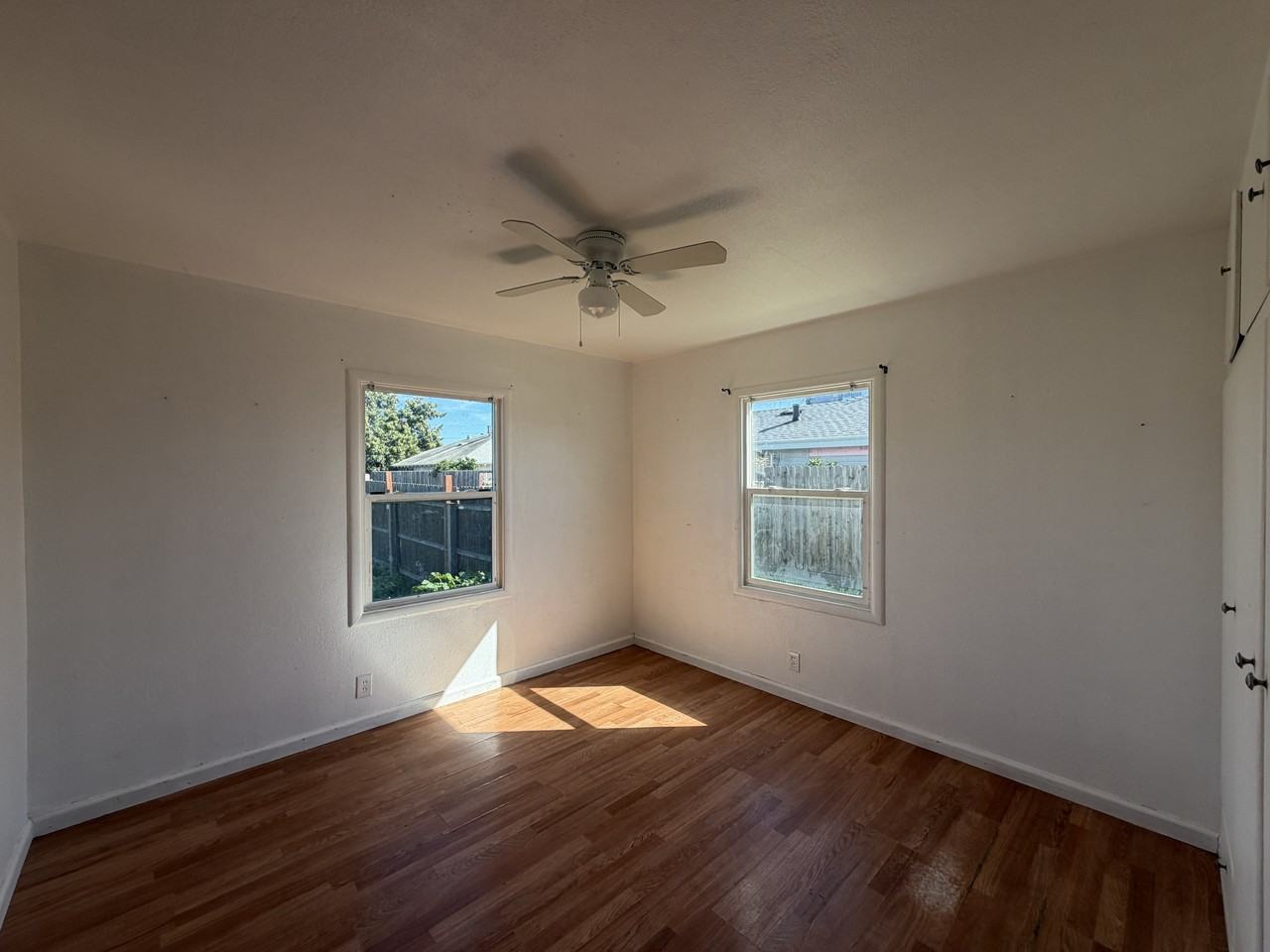 1534 Melrose Ave #1 - Photo 6 of 9