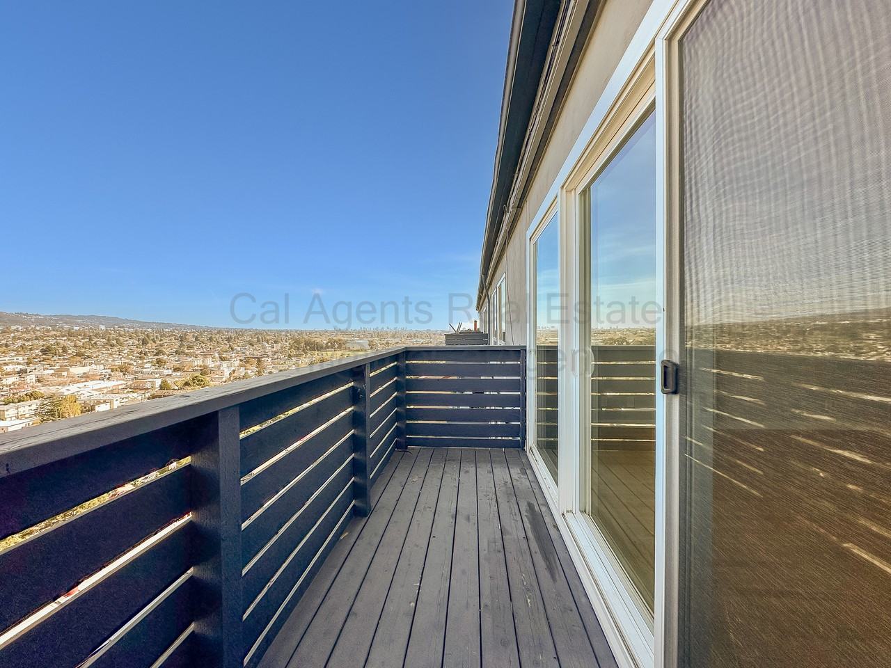 785 Taft Ave #1 - Photo 7 of 10