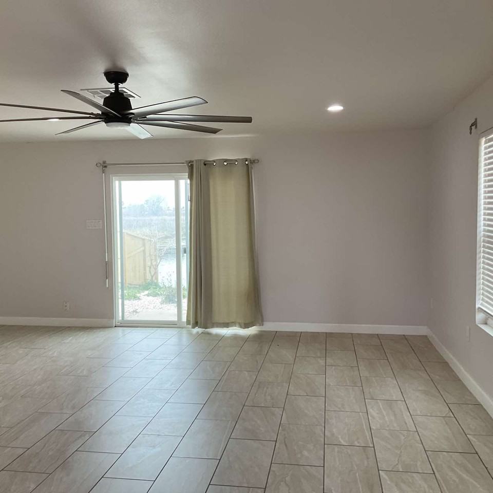 15209 Cruiser St #A - Photo 5 of 39