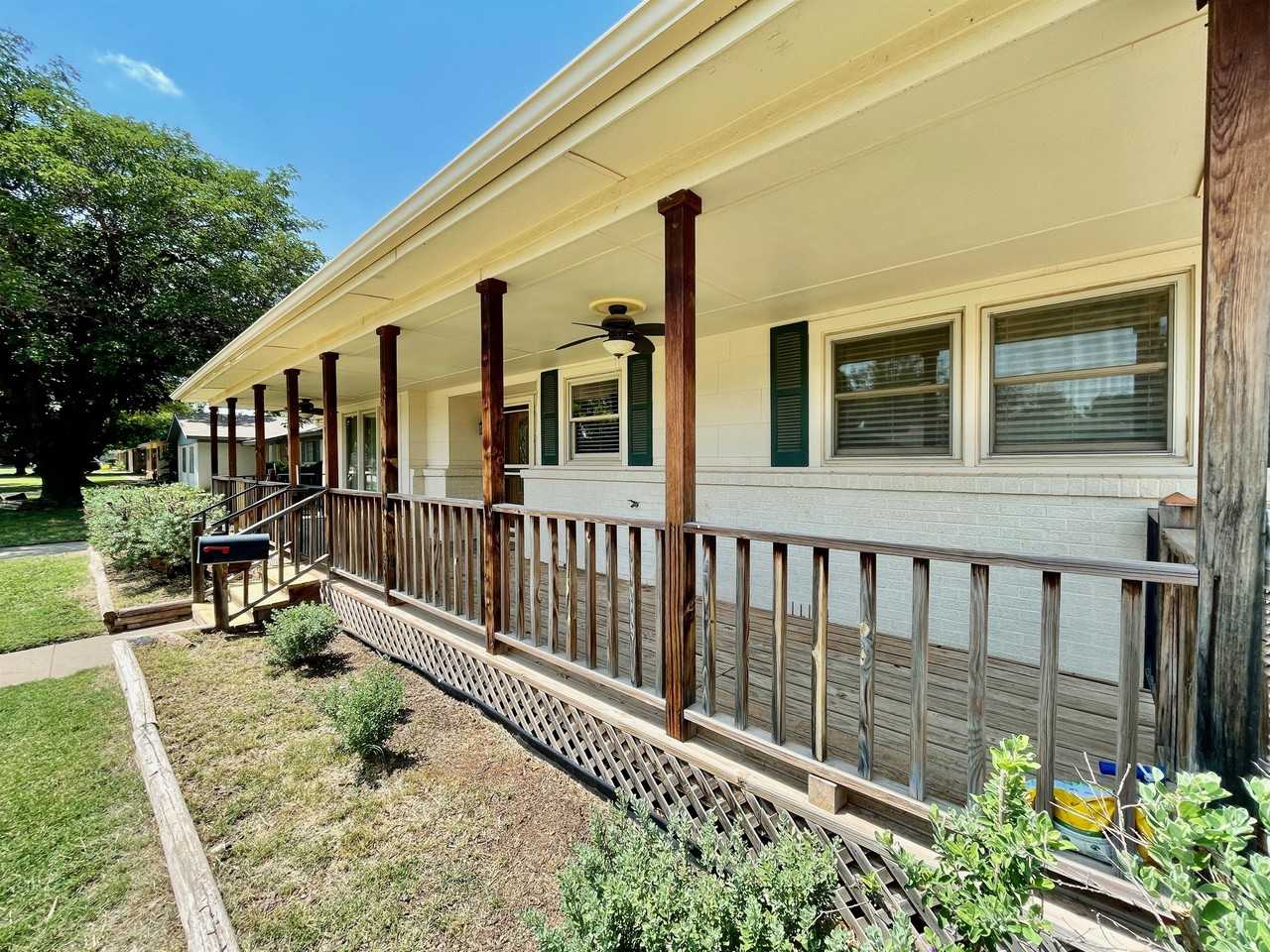 4816 15th St #1 - Photo 2 of 27