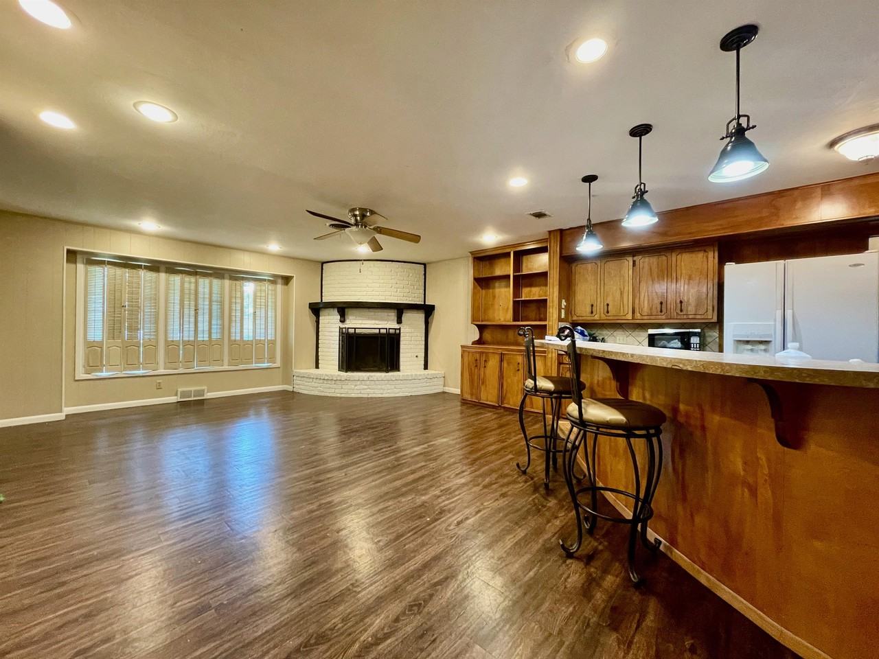 4816 15th St #1 - Photo 3 of 27