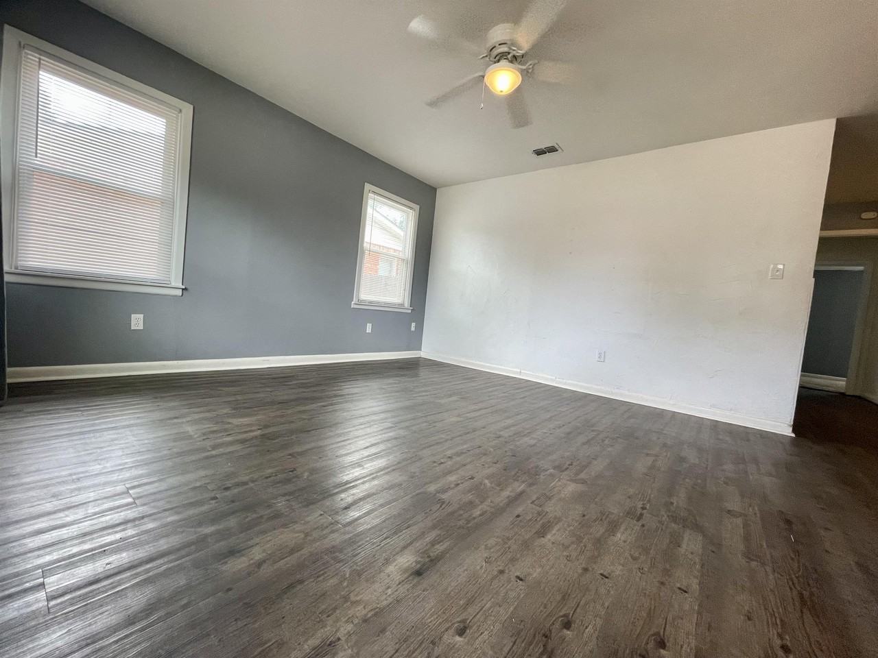 4205 41st St #1 - Photo 5 of 37