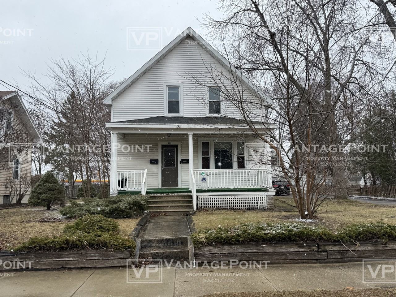 311 Victoria St Uppr #UPPER