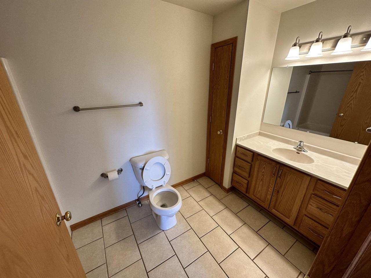 132 Sater St #1 - Photo 4 of 7