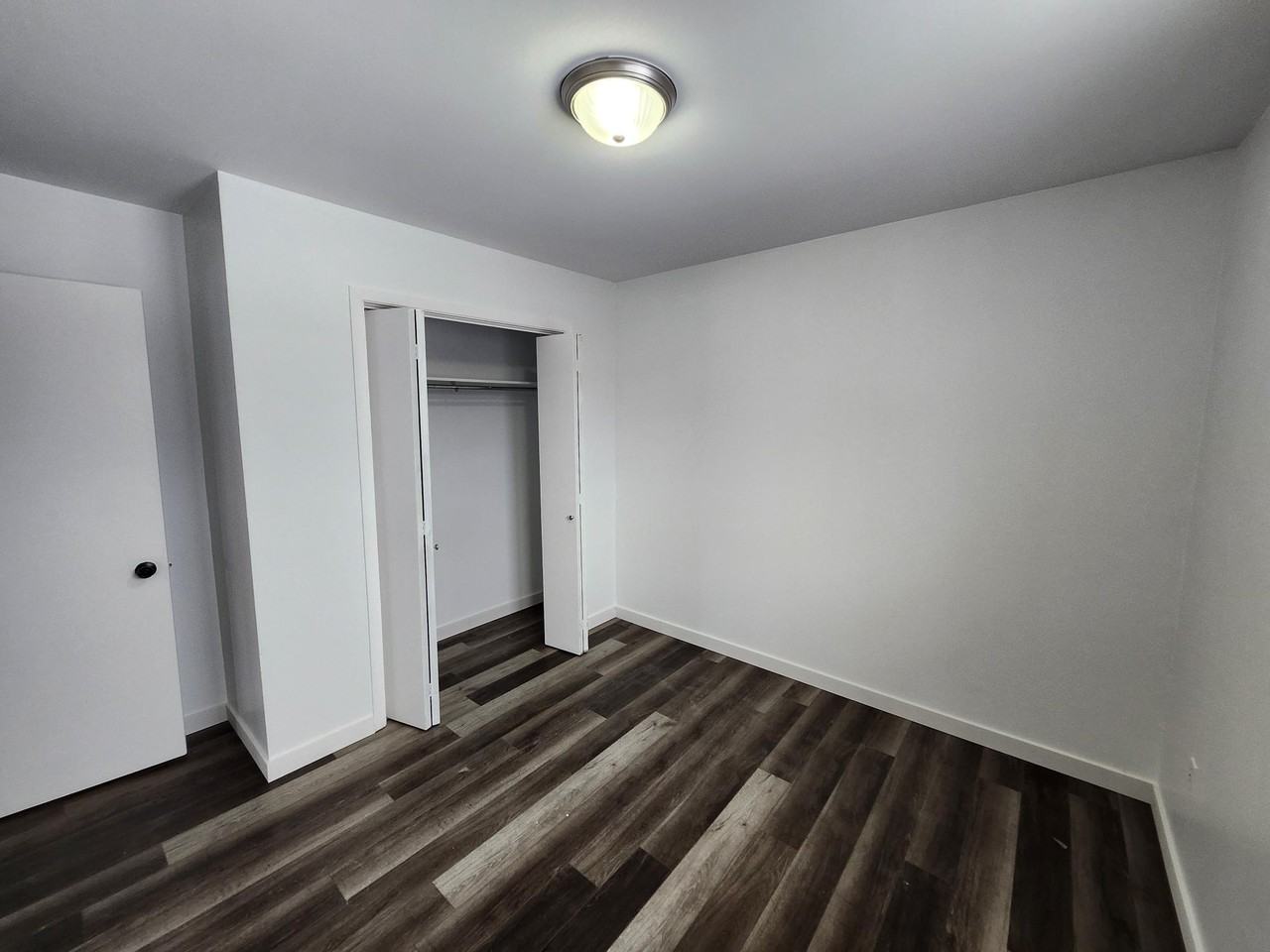 9 Green Valley Dr #304 - Photo 4 of 12