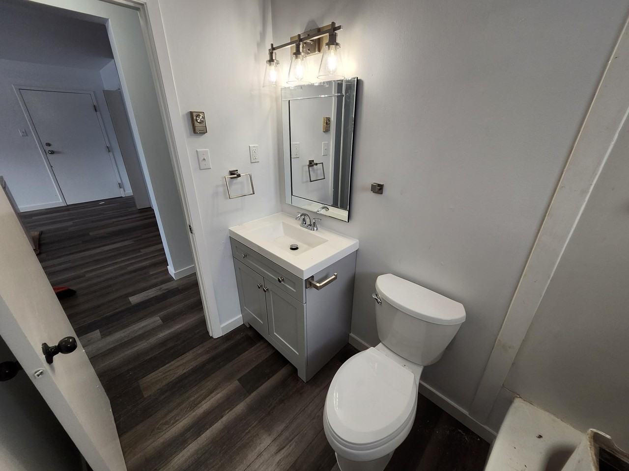 9 Green Valley Dr #304 - Photo 6 of 12