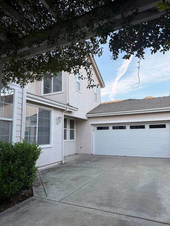 3753 Gresham Ln - Photo 5 of 18