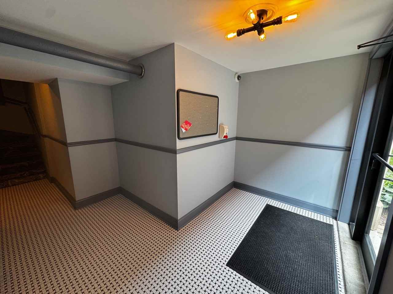 7021 N Glenwood Ave #3S - Photo 5 of 23