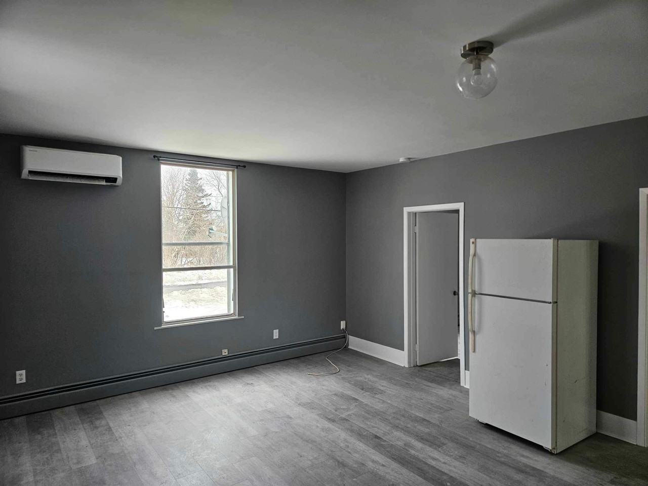 42 Rue Cunard #2 - Photo 5 of 10