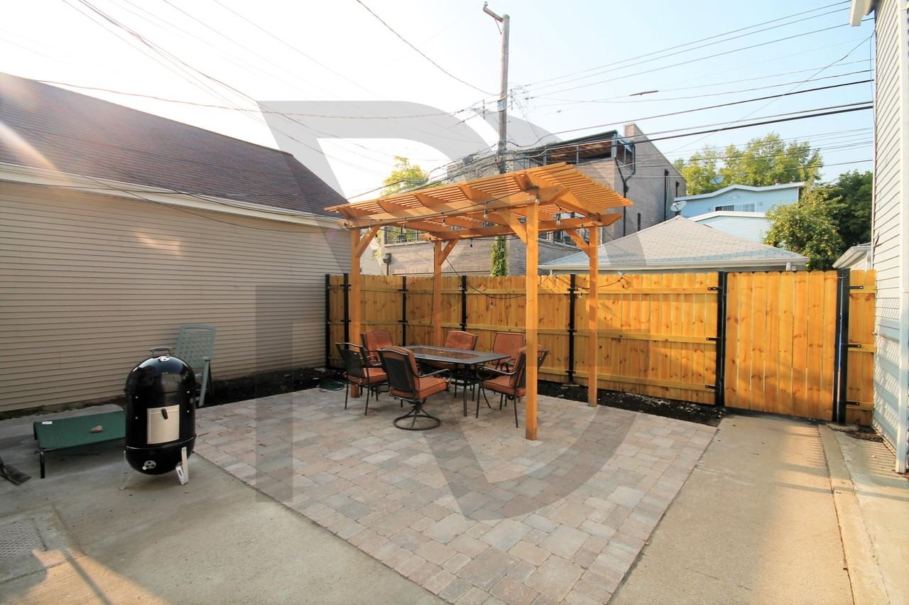 1520 W. Melrose - 2F #1520-2F - Photo 2 of 2