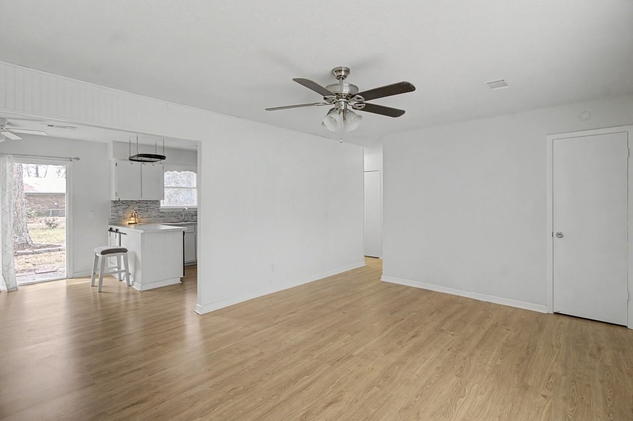 799 Wildwood Dr #1 - Photo 6 of 23