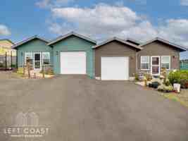 featured image of 5371 Ne Wave Ln #1